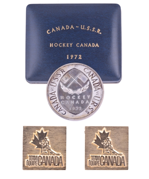 Gordon "Red" Berensons 1972 Canada-Russia Series Players Silver Coin in Case and 1972 Team Canada Cufflinks with His Signed LOA