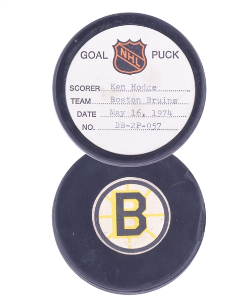 Ken Hodges Boston Bruins May 16th 1974 Playoff Goal Puck from the NHL Goal Puck Program - 6th Playoff Goal of Season / Career Playoff Goal #29