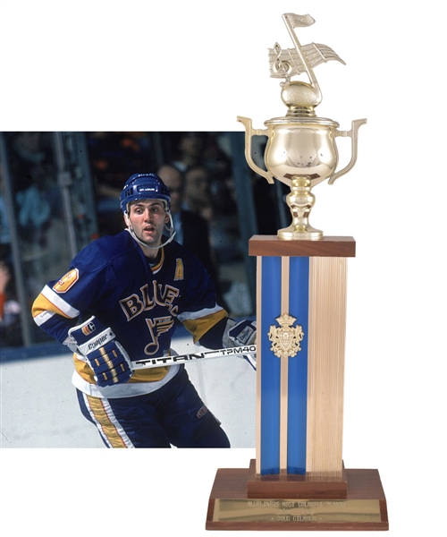 Doug Gilmours 1986-87 St. Louis Blues "St. Louis Blueliners Most Colorful Player Award" Trophy with His Signed LOA (19 ½”)