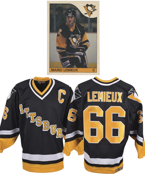Mario Lemieux Signed Pittsburgh Penguins Jersey with JSA LOA and 1985-86 O-Pee-Chee Hockey Card #9 Mario Lemieux Rookie