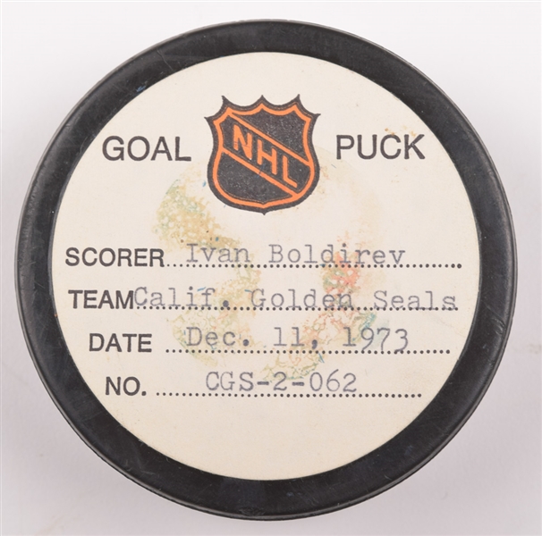 Ivan Boldirevs California Golden Seals December 11th 1973 Goal Puck from the NHL Goal Puck Program -8th Goal of Season / Career Goal #35
