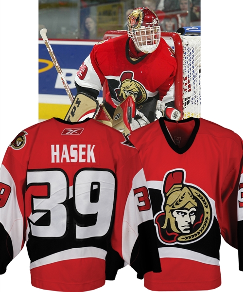 Dominik Haseks 2005-06 Ottawa Senators "300th NHL Win" Milestone Game-Worn Jersey with LOA - Photo-Matched!