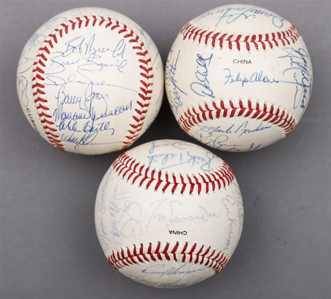 1990s Team-Signed Baseball Collection of 6 Including 1993 and 1995 Los Angeles Dodgers, 1992 Montreal Expos, 1992 and 1995 Philadelphia Phillies and 1995 St. Louis Cardinals