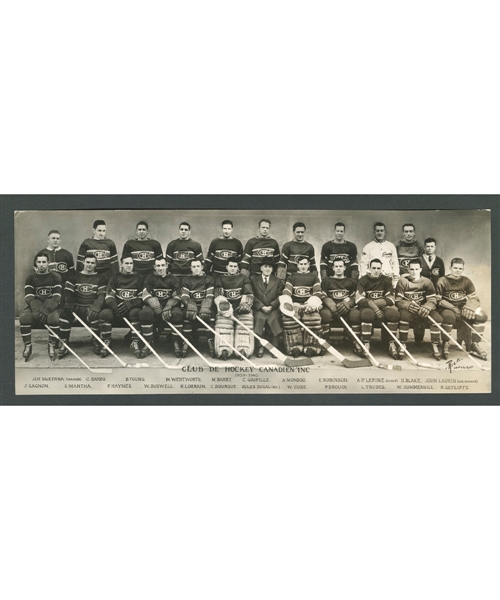 Montreal Canadiens 1939-40 Mini Panoramic Team Photo (3 1/2" x 8 1/2")