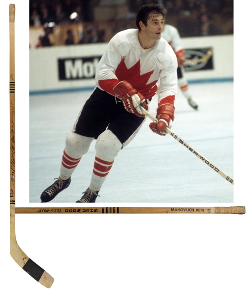 Pete Mahovlichs 1972 Canada-Russia Series Team Canada Team-Signed Sher-Wood Game-Used Stick