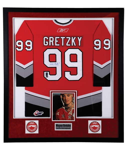 Wayne Gretzky Signed Sault Ste. Marie Greyhounds Jersey Framed Display with WGA COA (42" x 47")