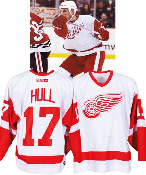 Brett Hull’s 2002-03 Detroit Red Wings Game-Worn Jersey with Team COA from the Michael Wexler Collection – Team Repairs! – Photo-Matched!