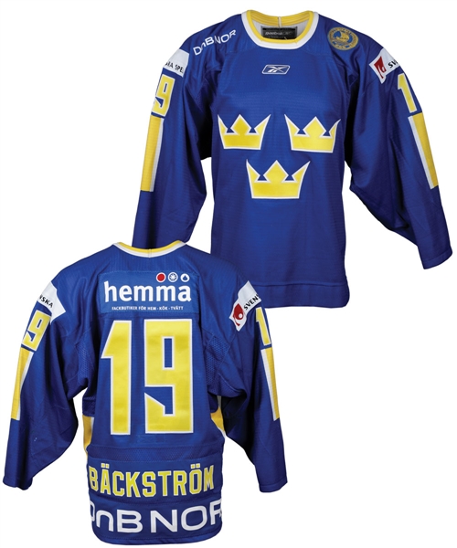 Nicklas Backstroms 2005-06 Sweden National Team Game-Worn Jersey