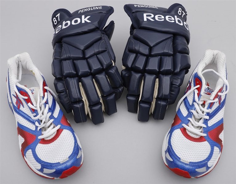 Sidney Crosbys Pittsburgh Penguins 2011 NHL Winter Classic Reebok Game-Issued Gloves and 2009 NHL All-Star Game Reebok Sneakers