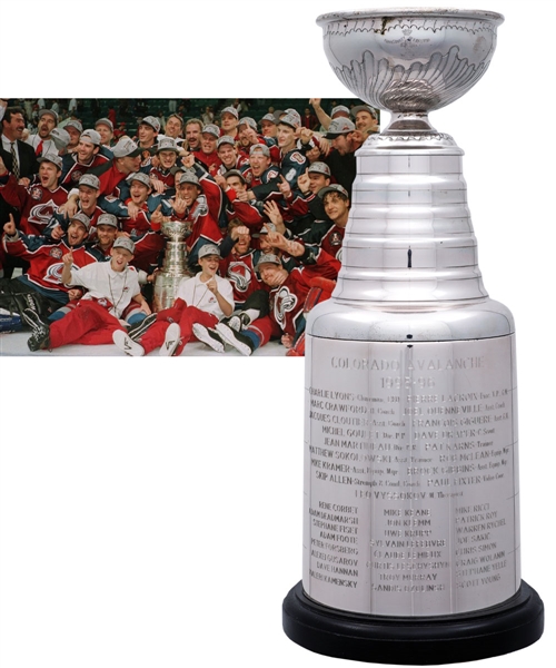 Colorado Avalanche 1995-96 Stanley Cup Championship Trophy (13")