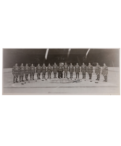 Montreal Canadiens 1956-57 Stanley Cup Champions Panoramic Team Photo by Famous Studio (7 ½” x 19 ½”) 