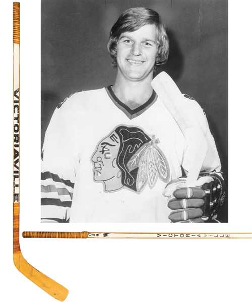 Bobby Orrs 1976-79 Chicago Black Hawks Victoriaville Game-Used Stick