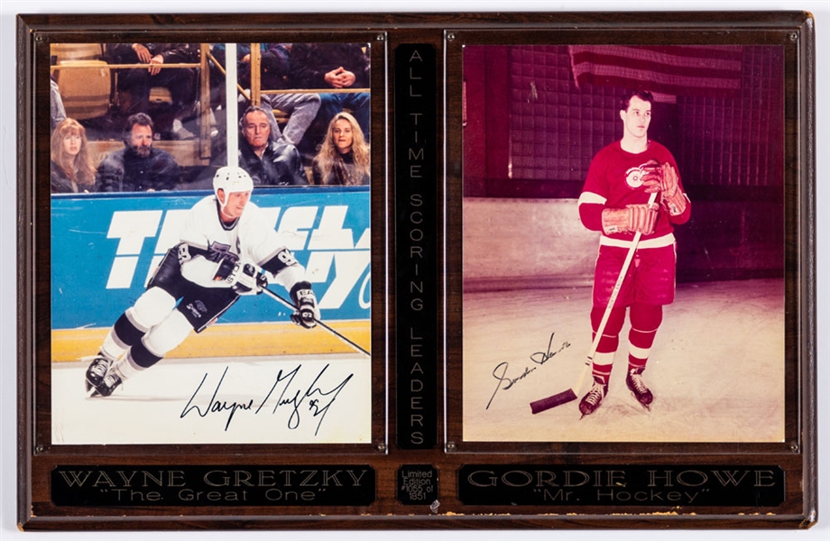 Wayne Gretzky and Gordie Howe All-Time Scoring Leaders Framed Display with PSA/DNA LOA (13” x 20”)