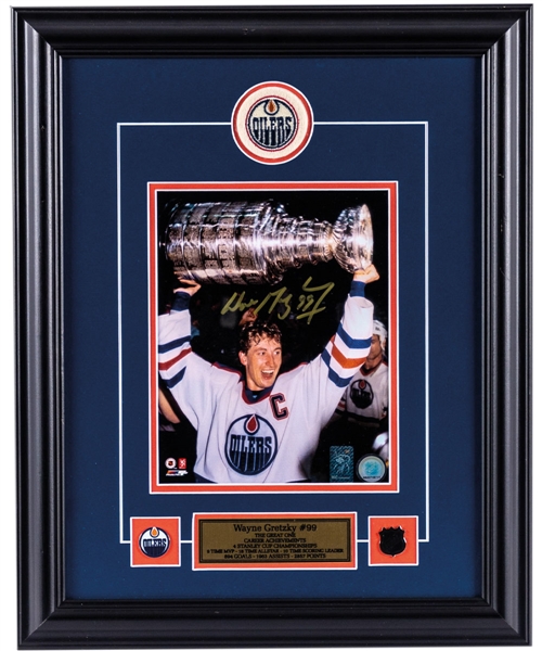 Wayne Gretzky Signed Edmonton Oilers Framed "Hoisting the Cup" Photo Display with WGA COA (17” x 21”) 