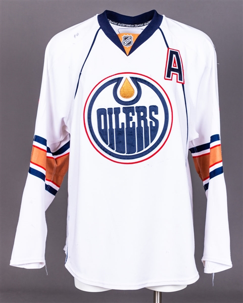 Jason Strudwicks 2009-10 Edmonton Oilers Game-Worn Alternate Captains Jersey with Team LOA