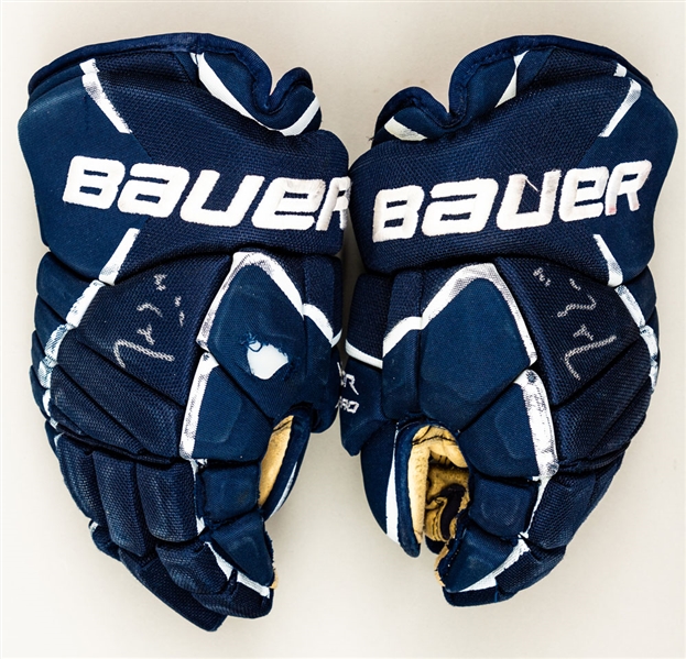 Jordan Eberle’s 2010-11 Edmonton Oilers Signed Game-Worn Rookie Season Bauer Vapor Gloves with Team LOA – Photo-Matched! 