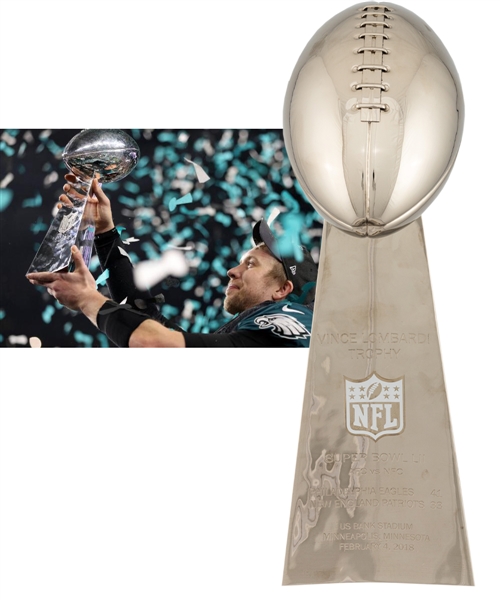 New England Patriots / Philadelphia Eagles 2018 Super Bowl LII Replica Vince Lombardi Trophy (22")