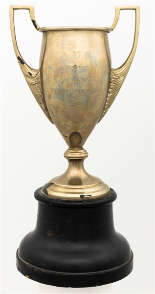 Vintage 1943 to 1968 L.H.D. Hockey League Best Goalie Perpetual Trophy (14 ½”)