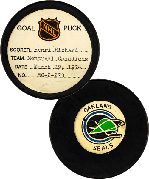 Henri Richards Montreal Canadiens March 29th 1974 Goal Puck from the NHL Goal Puck Program - Season Goal #18 of 19 / Career Goal #354 of 358 - Unassisted Goal