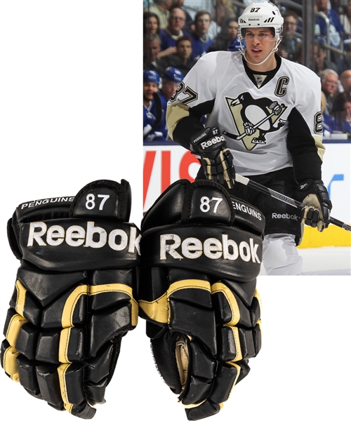 Sidney Crosbys 2012-13 Pittsburgh Penguins Reebok Game-Used Gloves with COA - Photo-Matched!