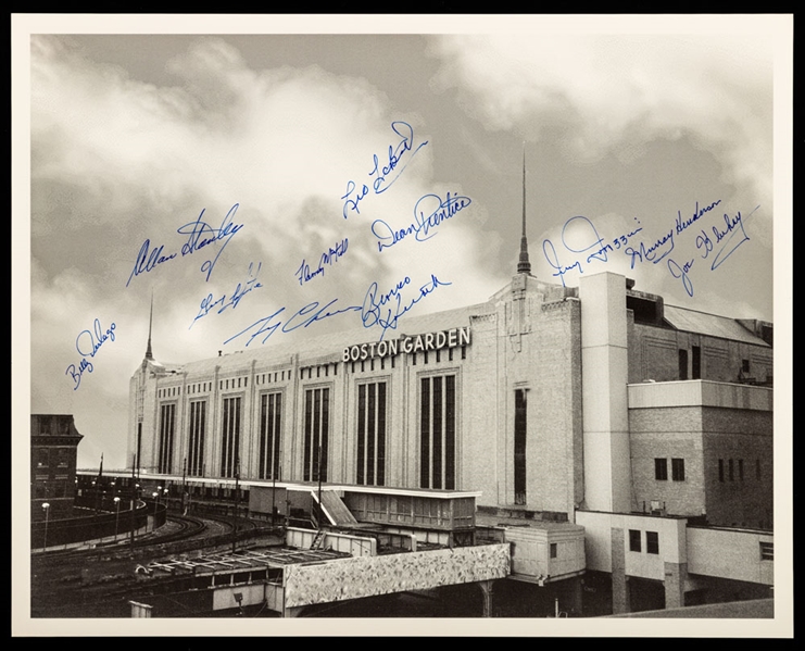 Boston Garden Photo Autographed by 11 Former Boston Bruins Players with LOA (16" x 20")