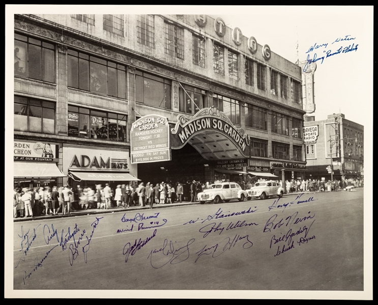 Madison Square Garden Photograph Signed by 17 Former New York Rangers Players with LOA (16" x 20")