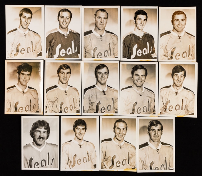 NHL and WHA 1970s Team-Issued Photo Collection of 325+ 