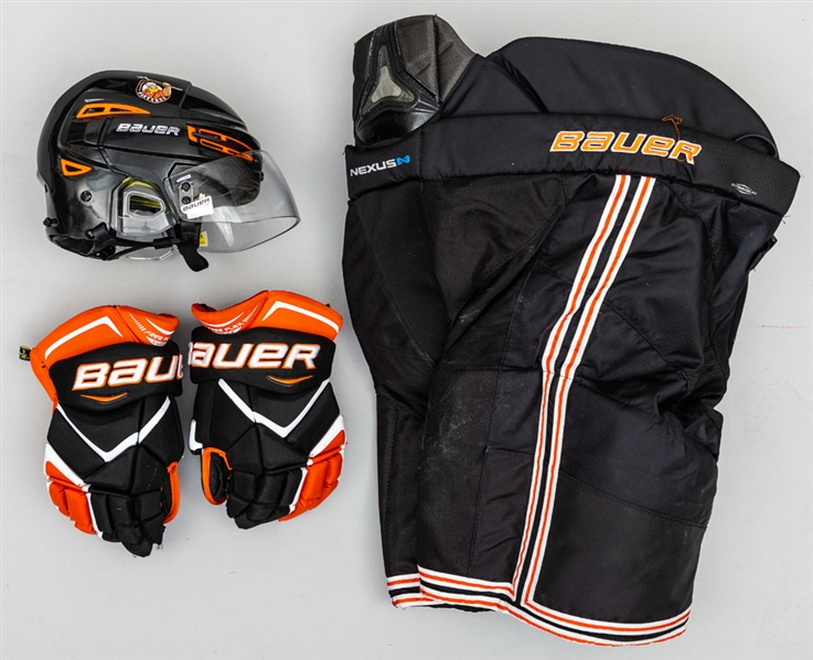 Demain des Hommes 2018 French-Language TV Series-Worn Hockey Ensembles including Helmet, Gloves and Pants with Equipment Bags (11) 