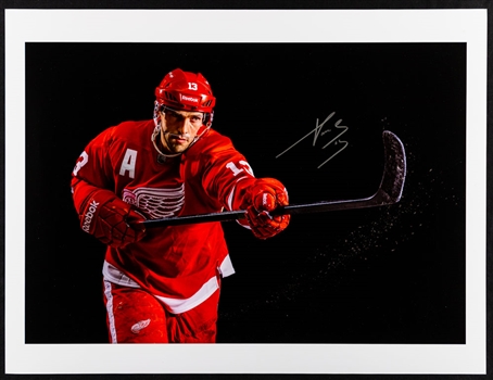 Pavel Datsyuk Detroit Red Wings Signed Print with LOA – Proceeds to Benefit the Ted Lindsay Foundation (18” x 24”)