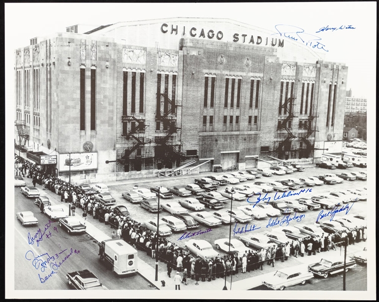 Chicago Stadium Photo Signed by 10 Former Chicago Black Hawks with LOA  (16” x 20”)