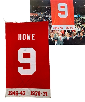 The Original Gordie Howe Detroit Red Wings Number "9" Retirement Banner from Joe Louis Arena with LOA - Signed by Howe