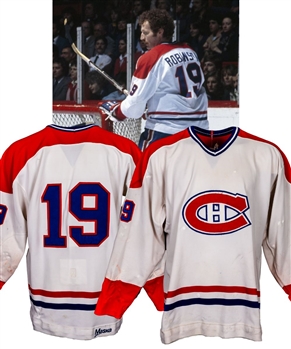 Larry Robinsons Early-1980s Montreal Canadiens Game-Worn Jersey - 100+ Team Repairs!