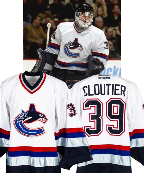Dan Cloutiers 2001-02 Vancouver Canucks Game-Worn Jersey with Team LOA
