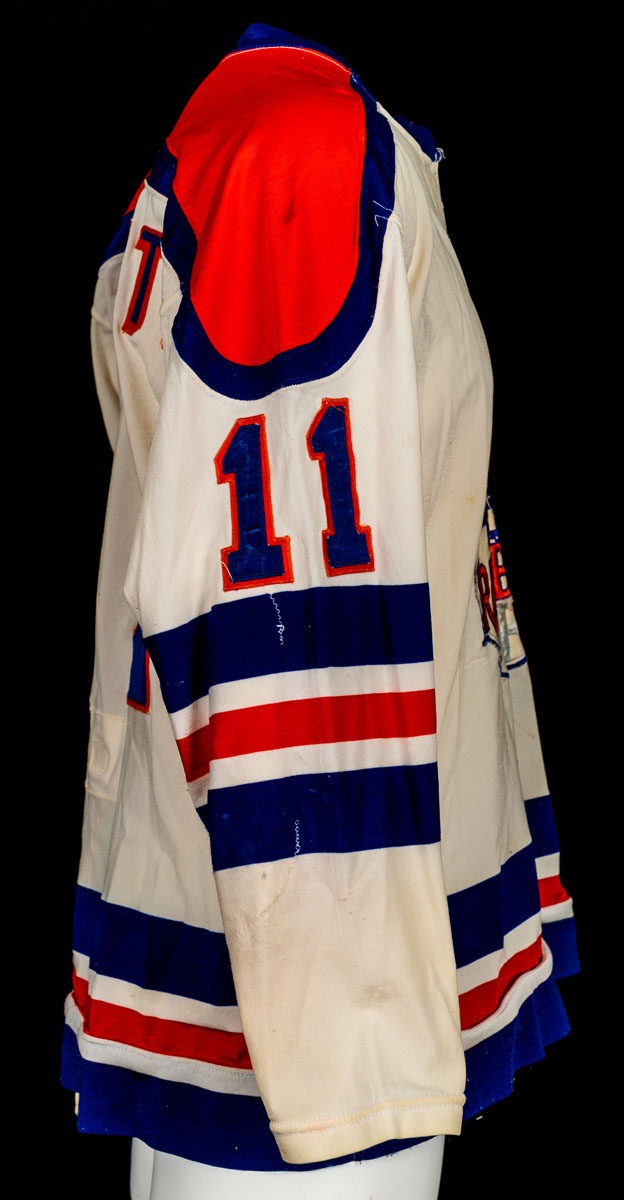 1972-75 WHA Craig Reichmuth 11 New York Raiders White Hockey
