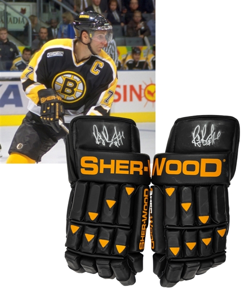 Ray Bourques 1999-2000 Boston Bruins Signed Sher-Wood SP-5060 Game-Used Gloves