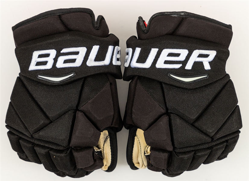 Tyler Seguin’s Late-2010s Dallas Stars Bauer Vapor Game-Used Gloves 