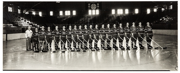 Montreal Canadiens 1954-55 Panoramic Team Photo (8" x 19")