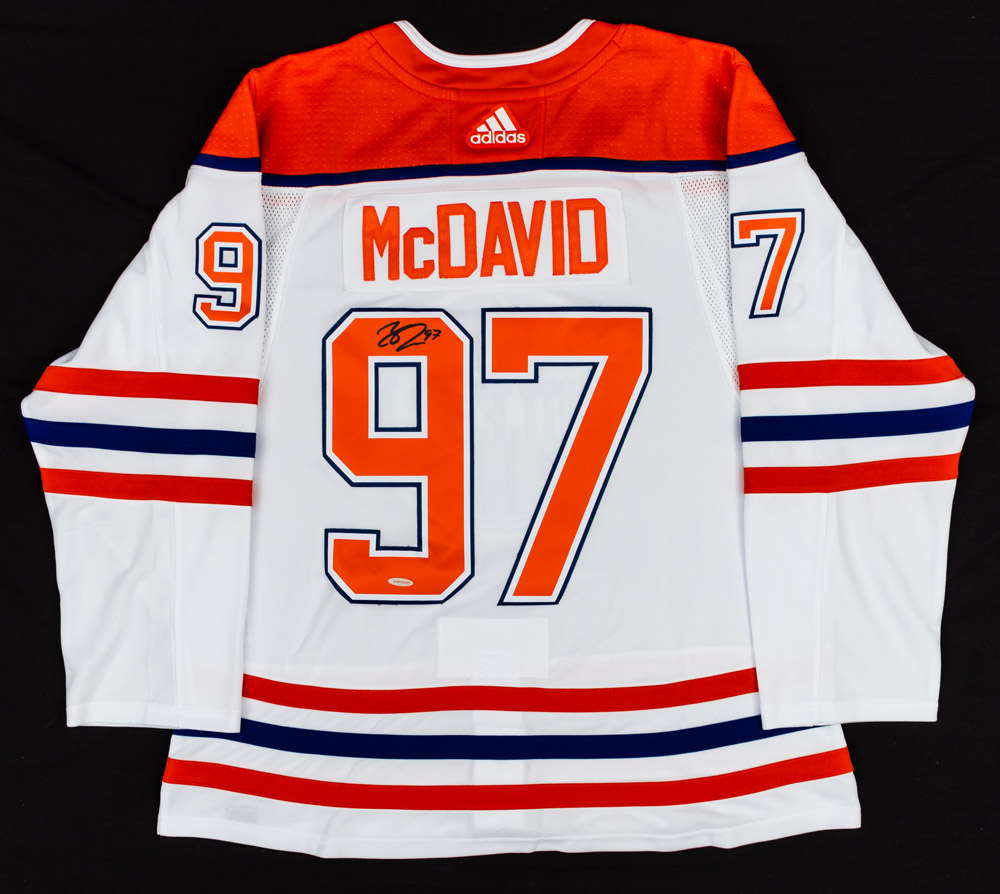 Connor McDavid Signed Edmonton Oilers Captain's Jersey (Beckett COA)
