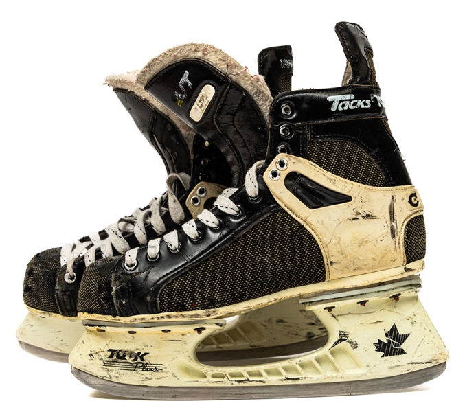 Scott Niedermayers 1997-98 New Jersey Devils CCM Tacks Game-Used Skates - Photo-Matched! 