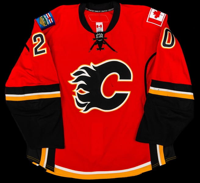 Kristian Huselius 2007-08 Calgary Flames Game-Worn Jersey with Team LOA - Great Game Wear! - Photo-Matched! 