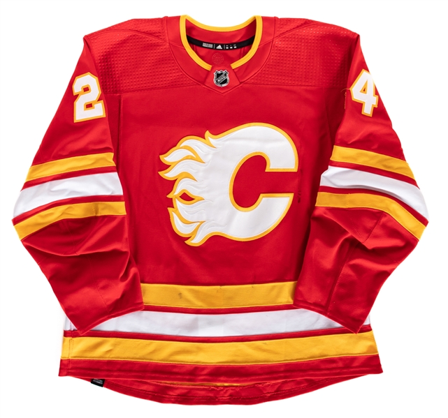 Brett Ritchies 2021-22 Calgary Flames Game-Worn Jersey 