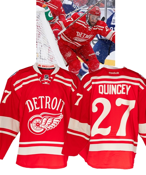 Kyle Quinceys Detroit Red Wings 2014 Winter Classic Game-Worn Second Period Jersey with Team COA