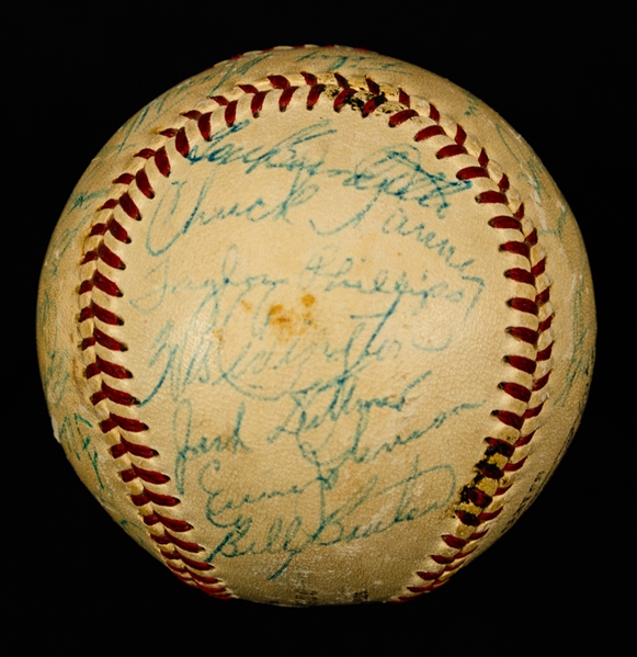 Milwaukee Braves 1956 Team-Signed Official Warren C. Giles National League Ball by 28 with JSA LOA Inc. HOFers Eddie Matthews and Hank Aaron