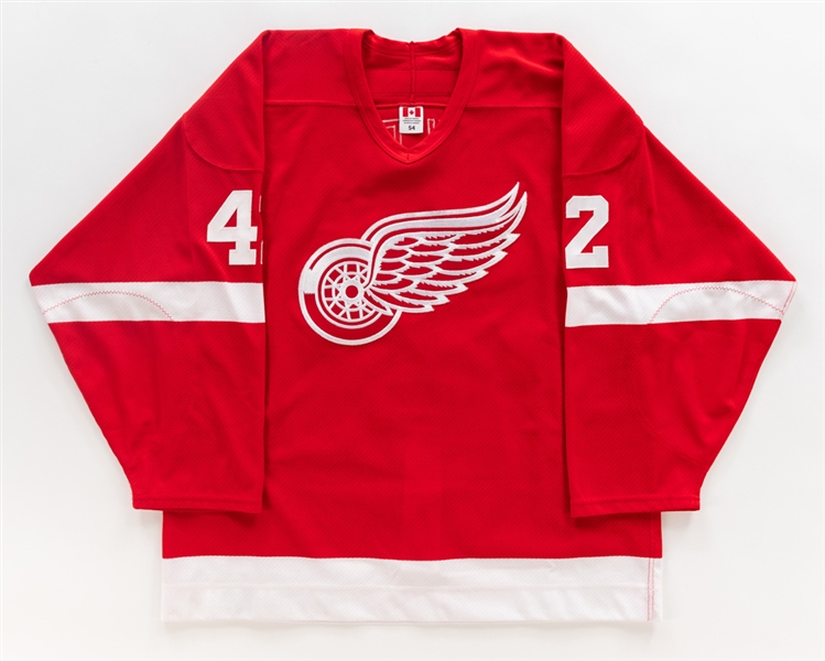 Eric Himelfarb’s 2006-07 Detroit Red Wings Game-Issued Jersey with Team COA 