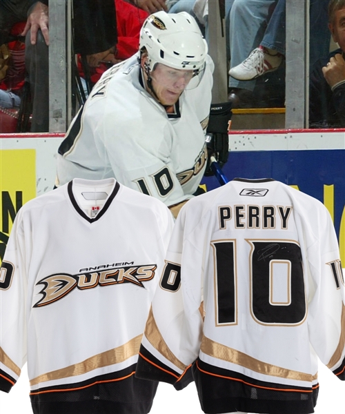 Corey Perrys 2006-07 Anaheim Ducks Stanley Cup Playoffs Signed Game-Worn Jersey - Stanley Cup Championship Season! - Photo-Matched!