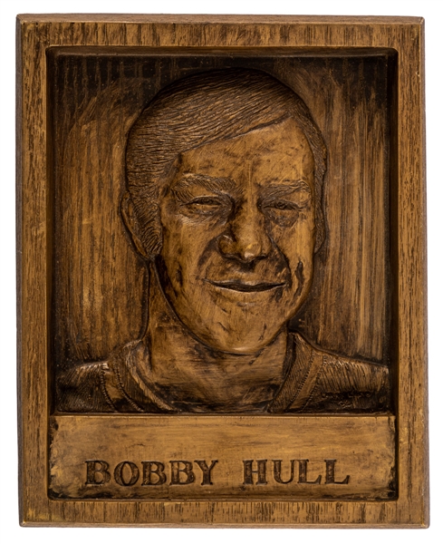 Bobby Hulls 1972-73 Wall Art Portrait Plaque with LOA (7 1/2" x 9")