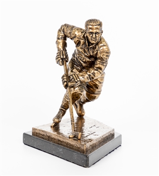 Maurice Richard "Never Give Up" Limited-Edition Bronze Statue #249/999 with COA (9")