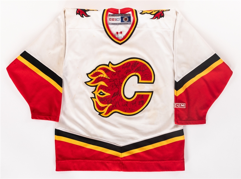 Calgary Flames 2001-02 Team-Signed Jersey from Brian Skrudlands Personal Collection with His Signed LOA