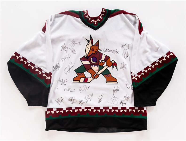 Phoenix Coyotes 1996-97 Inaugural Season Team-Signed Jersey with COA