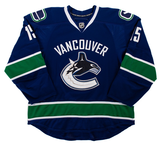 Tanner Glass’ 2009-10 Vancouver Canucks Game-Worn Jersey with LOA